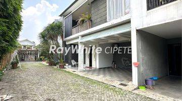 Gambar 2 Dijual Rumah Siap HunI Harga Menarik Dalam Townhouse di Lebak Bulus