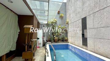 Gambar 3 Dijual Townhouse Exclusive With Private Pool Area Ampera Kemang Jakarta Selatan