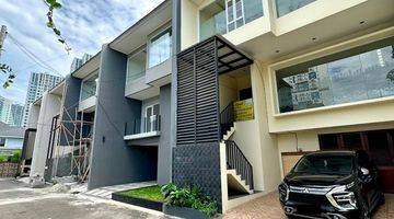 Gambar 5 Rumah Cantik 3lt Dalam Townhouse. Akses Jalan Lebar Dan Bagus