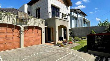 Gambar 1 Rumah Lux View Cantik di Budi Indah Ledeng