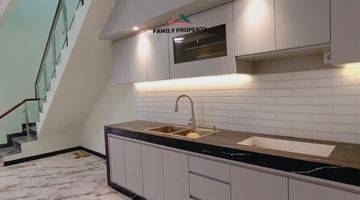 Gambar 3 Turun Harga, Rumah Semi Furnished Dengan Desain Modern Di Area Joglo 