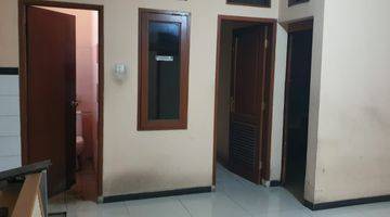 Gambar 2 Dijual rumah 2  lantai diperumahan pinus 