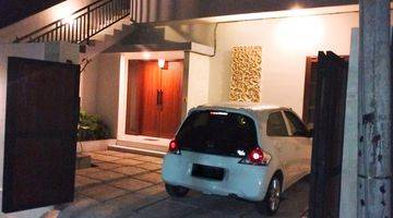 Gambar 1 Brand New House For Rent With Beautiful Sunset And Gwk View At Kutuh