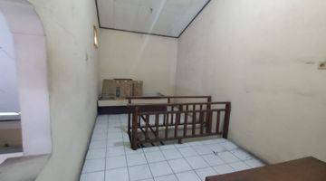 Gambar 1 Rumah 2 Lantai Unfurnished SHM di Jalan Balap Sepeda, Jakarta Timur