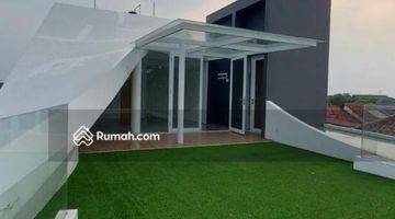 Gambar 2 Jual Rumah Baru Designed By Ateiler Riri Di Pondok Indah