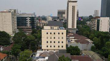 Gambar 3 Gedung Kantor Di Tengah Pusat Bisnis,  Perkantoran Sudirman Dan  Thamrin 