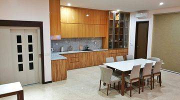 Gambar 3 Disewakan Rumah Mewah Full Furnish 3 Lantai Di Zora Bsd