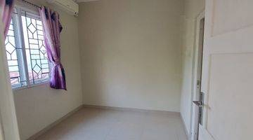 Gambar 5 Dijual Rumah Full Furnished Siap Huni 2 Lantai 3 Kamar Tidur Hanya 2,5 Km Menuju Pintu Tol Jatiwarna, Jatimurni Kota Bekasi