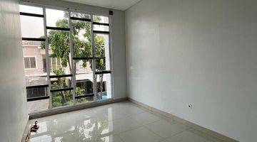 Gambar 5 Green Lake City, Lt 6x16, 2 Lantai, Shm, Bagus