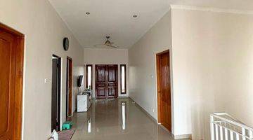 Gambar 3 Rumah 2 Lantai Bagus Semi Furnished di Komplek Peruri, Ciledug, Sudimara Timur, Tangerang