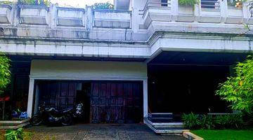 Gambar 5 RUMAH MEWAH 2 LANTAI SEMI FURNISHED DI PURI INDAH DI