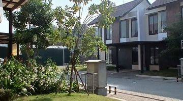 Gambar 1 Rumah Minimalis Modern 2 Lantai Di Kota Baru Parahyangan Bandung