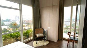 Gambar 5 Apartment 2 BR semifurnished Menteng Park Tower Emerald