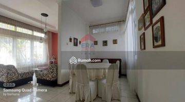 Gambar 3 Dijual Rumah Bagus Area Tengah Kota Samsudin Ciateul Bandung.