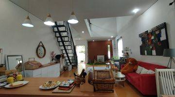 Gambar 4 Dijual rumah 2lantai sdh renovasi The Green Padasuka Bandung