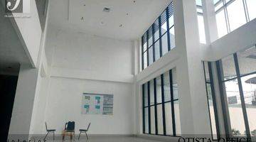 Gambar 2 Dijual Gedung Kantor 6 Lantai Eksklusif Baru 