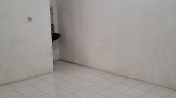 Gambar 5 Rumah Bagus Unfurnished SHM di Tki 2, Bandung