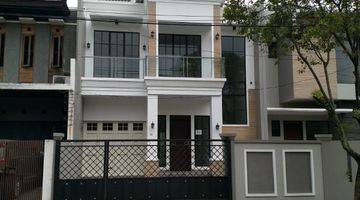 Gambar 4 Rumah Baru Unfurnished SHM di Batununggal, Bandung