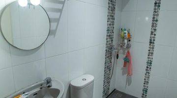 Gambar 3 Rumah 2 Lantai Bagus Semi Furnished SHM di BSD Pavillion Residence, Tangerang