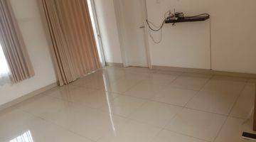 Gambar 5 Rumah Kontrakan 2 Lantai Bagus Unfurnished SHM di Cluster Lavaletta, Tangerang