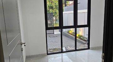 Gambar 5 Dijual Rumah Mulyosari Surabaya 