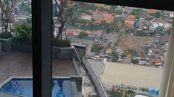 Gambar 5 Dijual Apartemen The Peak Surabaya Private Lift 