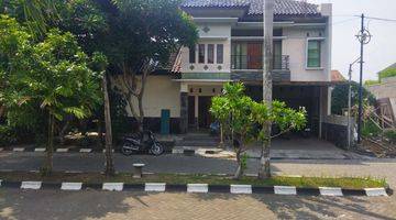 Gambar 1 Dijual Rumah 2 Lantai di Taman Tiara Asri