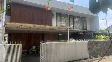 Gambar 1 Dijual rumah 2 Lantai di Jl sinabung