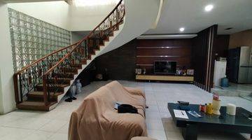 Gambar 3 Rumah Siap Huni, Semi Furnished, Asri di Sunrise Garden