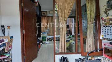 Gambar 3 Rumah Full Furnished Di Perumahan Premier Riviera Jakarta Timur