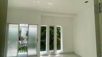 Gambar 2 DiJual Rumah 2 lantai di Area PHG Cluster Topaz 