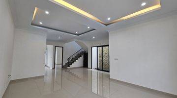 Gambar 4 Dijual Rumah Di Cluster Cosmo Bsd , Tangerang Selatan 