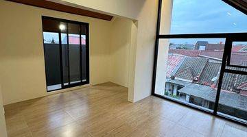 Gambar 2 Rumah 2lt + Attic Room Di Sutera Flamboyan Alam Sutera - Bangunan Baru Mandiri