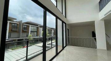 Gambar 3 Rumah Sultan Cluster Laurel Navapark Bsd City Tangerang L2 240301