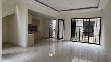 Gambar 4 Dijual cepat rumah di alam sutera Sutera feronia park kondisi baru belum pernah dihuni semi furnish Tangerang