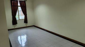 Gambar 3 Dijual Rumah Baru 2lt Semi Furnished Area Kelapa Gading Row 3mobil