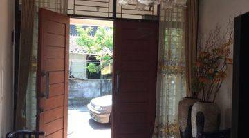 Gambar 1 Dijual Rumah ( Rapi )sumber - Solo, Jawa Tengah  