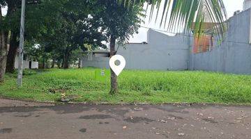 Gambar 3 TANAH HOEK DIJUAL 