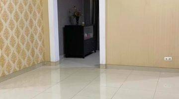 Gambar 4 Rumah 2 Lantai SHM di Phg Emerald Summarecon Serpong, Tangerang