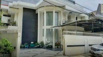 Gambar 2 Rumah Gading Design Interior Kondisi Full Furnish Luas 377m Posisi Hook