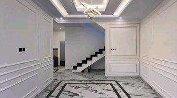 Gambar 2 New Modern House Di Cluster Tanjung Barat Jakarta (fasilitas Kolam Renang)