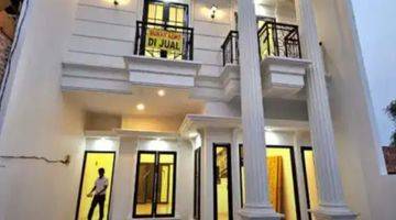 Gambar 1 Rumah Baru Europe Classic Di Dalam Cluster Di Jagakarsa Jakarta