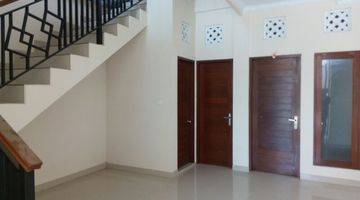 Gambar 2 Sewa Rumah Full Furnished Design Villa di Renon 