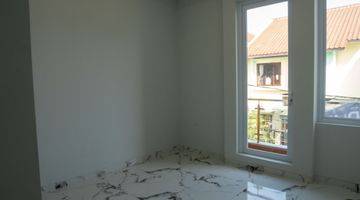 Gambar 2 Rumah Brand New 2 Lantai Di Kelapa Gading