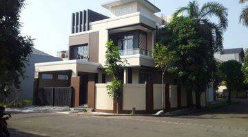 Gambar 1 Rumah Mewah Bangunan Mandiri Full Furnished di Anggrek Loka Bsd