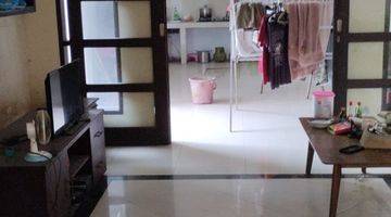 Gambar 4 Dijual Rumah 2 Lantai di Sutera Flamboyan 