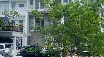 Gambar 1 Rumah Modern Hill Cluster Green Tranqunity 3 Lantai Dijual Murah