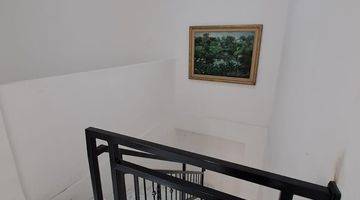 Gambar 3 Dijual rumah Townhouse di Bintaro 