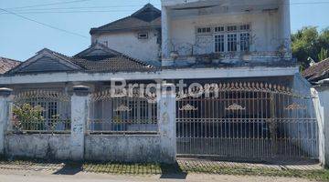 Gambar 1 Rumah hitung tanah lokasi sangat strategis dan komersial