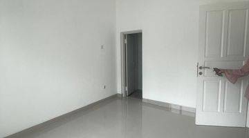 Gambar 2 Brand New House 2 Lantai Dekat Pintu Tol Parigi Graha Raya 